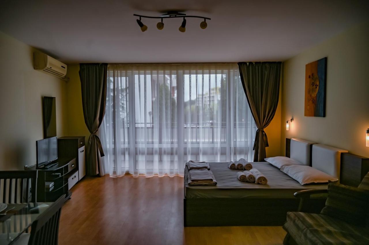 Panorama Fort Beach, Фамилно студио Deluxe Свети-Влас Экстерьер фото